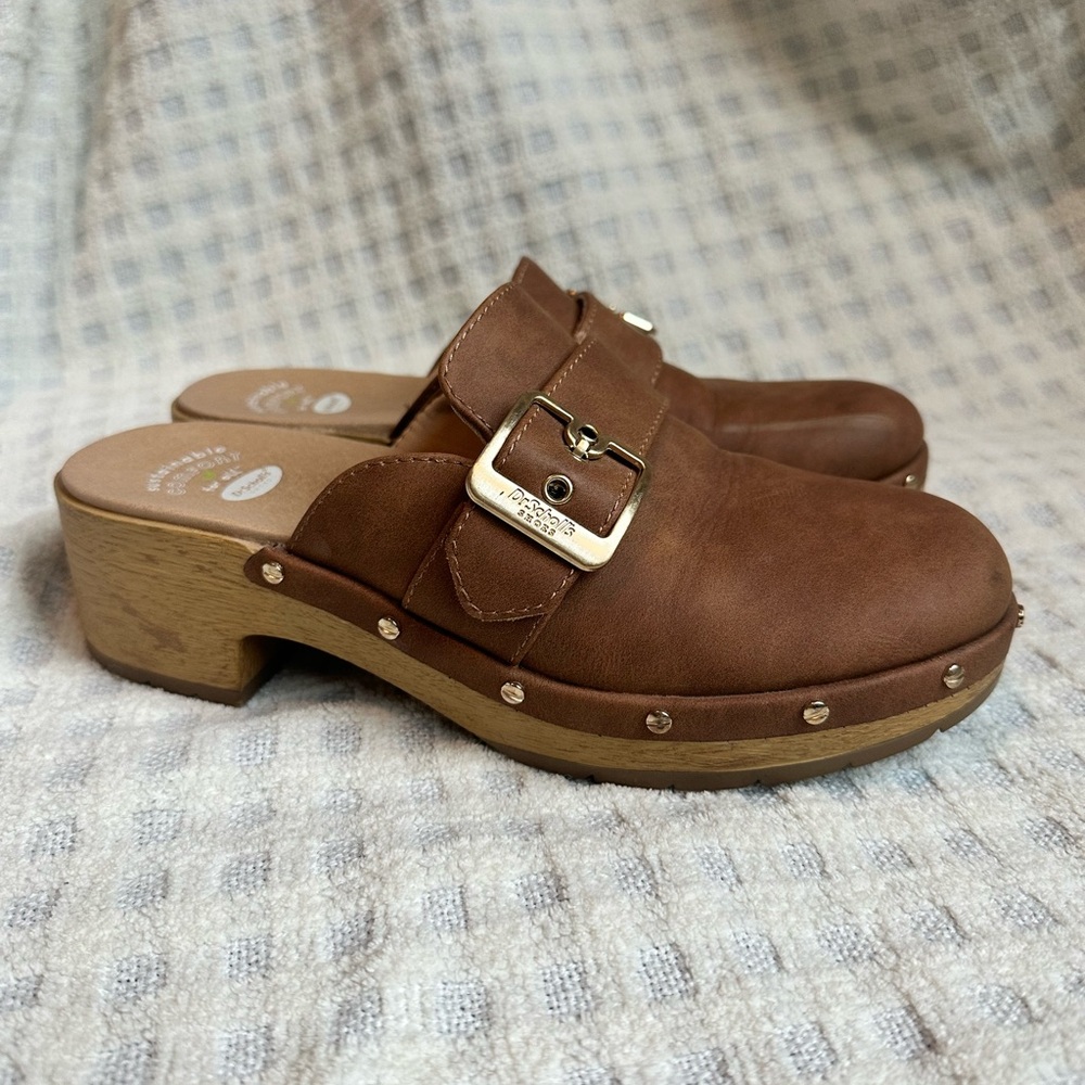 Brown Clogs with Buckle